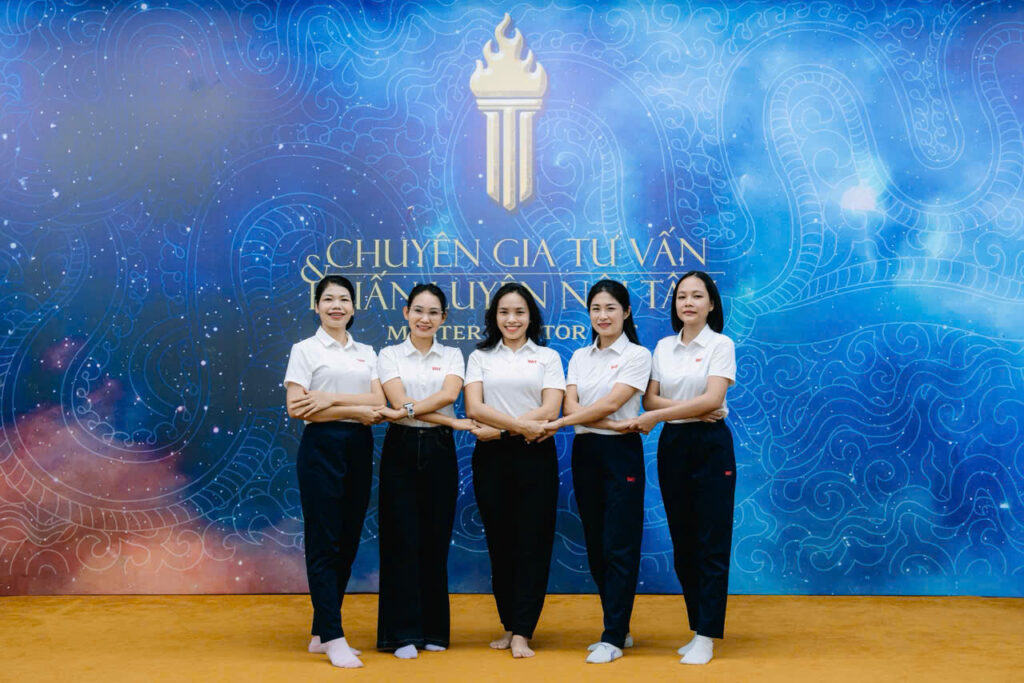 Chọn Học Tập Hay Chờ Nghịch Cảnh?
